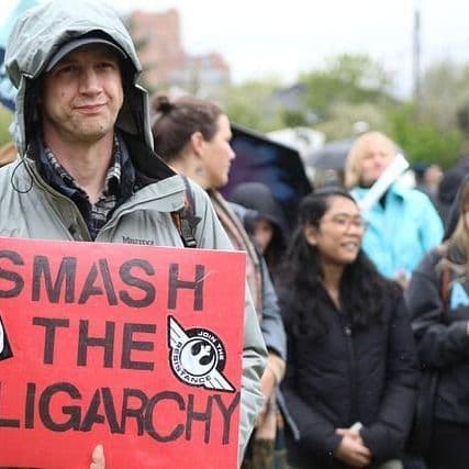 ‘Squad’ Dem Rep. Rashida Tlaib Spends Eye-Popping Amount on Luxury Limo Services in One Year