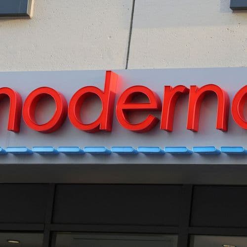 Moderna inks five-year Mexico deal as it pushes geographic expansion to hit breakeven