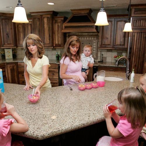 Missouri Pastor Defends Polygamy After Taking Second Wife