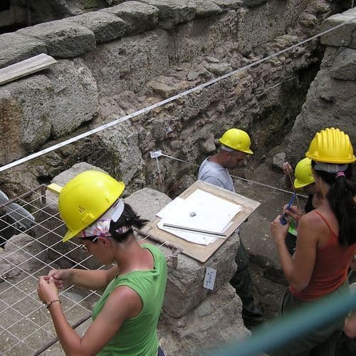 Real-Life Atlantis 'FOUND' After 'Mythical City' Discovered Beneath Waves - Daily Star
