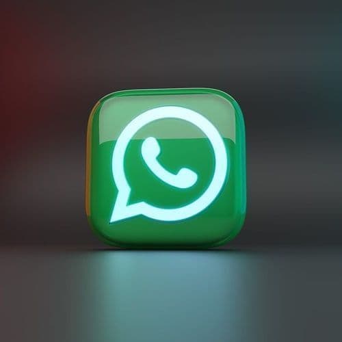 WhatsApp Adds Camera Effects, Selfie Stickers & Fast Reactions - That Eric Alper