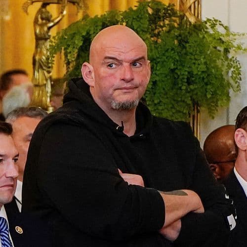Sens. Fetterman, McCormick partner on resolution condemning antisemitic attacks across U.S.