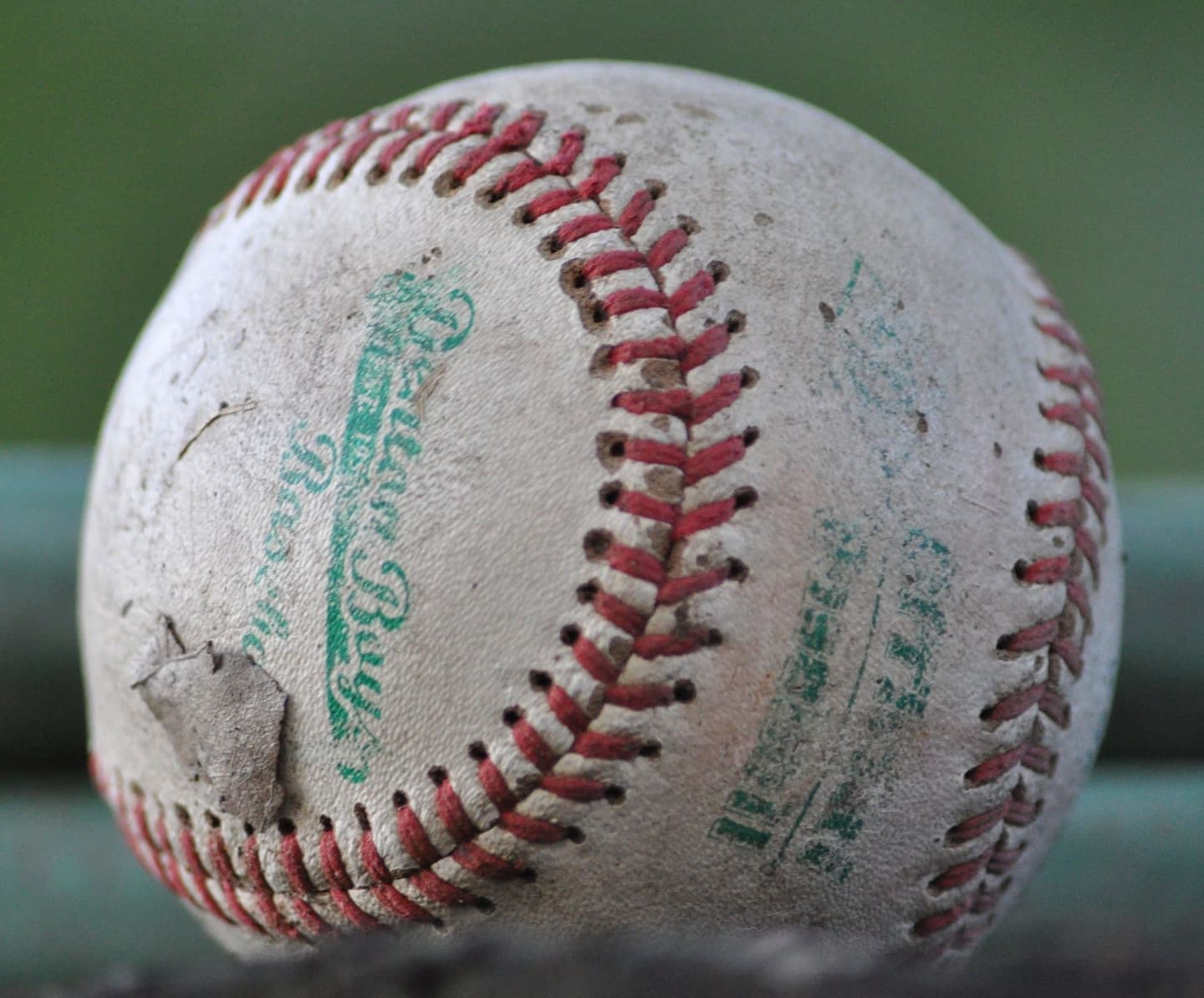 Bryce Harper Comes Alive, Phillies Bury Giants