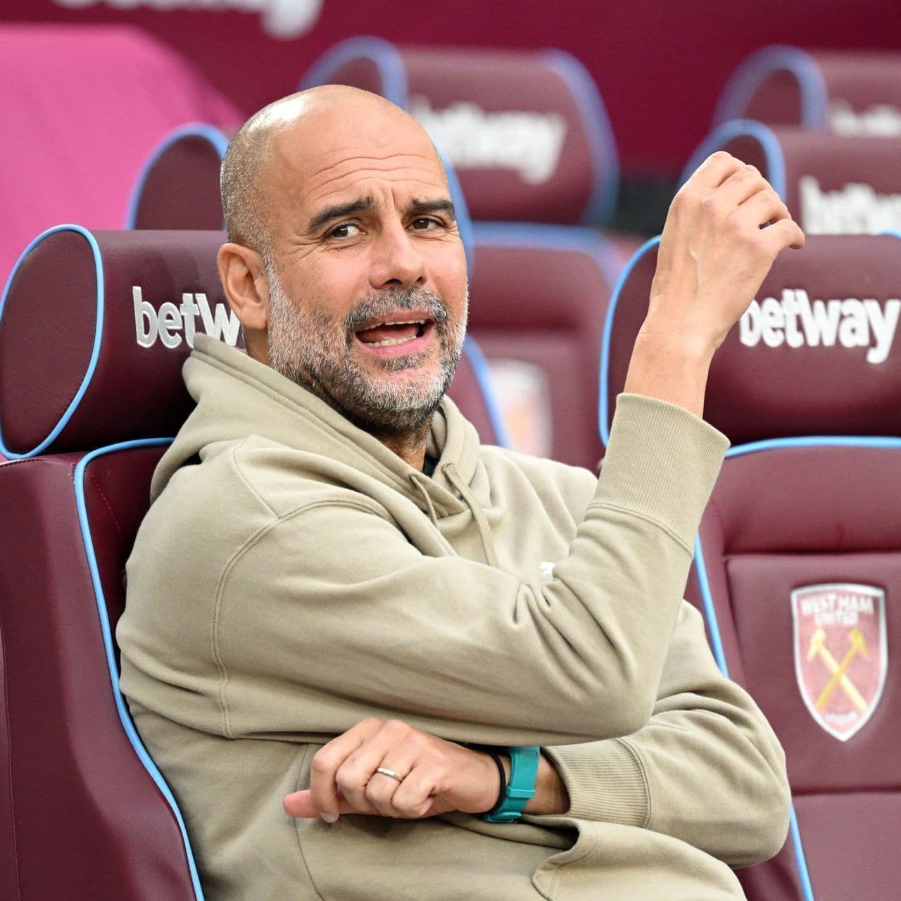 Manchester City set for double striker deal with embargo-hit EFL Championship club