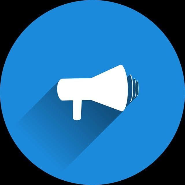 [Opinion] Paul Brandt shrugs off comments about controversial post