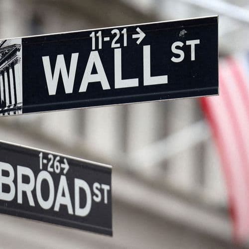 US Stocks Approach Their All-Time High