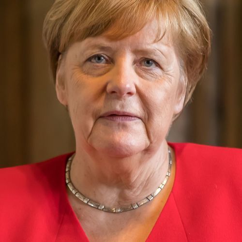 Dobrindt and Seehofer Defend Border Controls – Merkel Attacks New Federal Government