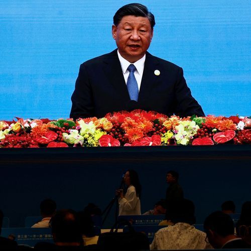 Chinese Infrastructure Projects Appear on Global Currency in New Book Celebrating Belt and Road Imprint